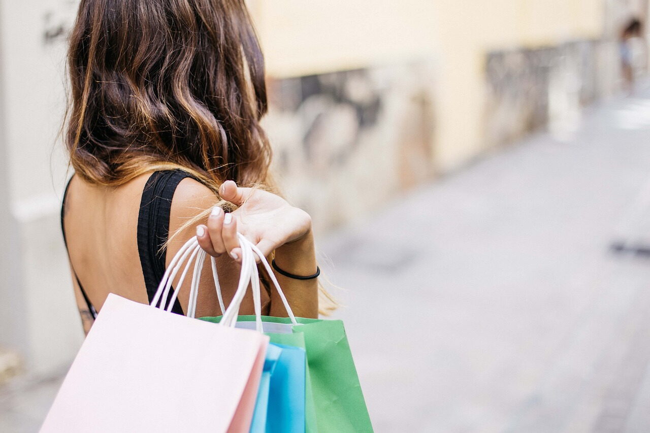happy holidays, woman, shopping, lifestyle, adult, bags, buy, shopping bags, retail, sale, woman shopping