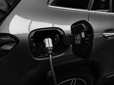pexels carro eletrico vs combustao