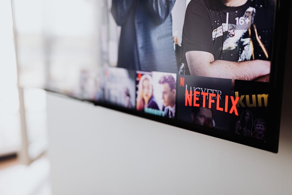 Smart TV exibindo Netflix em sala de estar em 2026