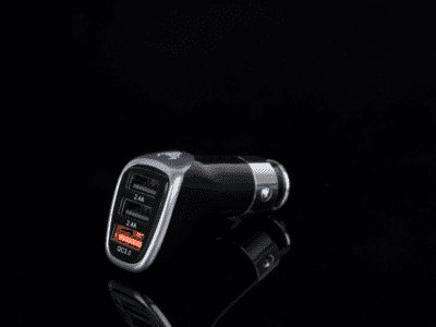 Carregador veicular turbo GaN 65W para celular